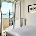 Fronte Mare Riviera Del Conero, Wi-fi Gratuita, 3 Camere, 10 Letti, Falconara Marittima