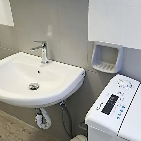 Fronte Mare Riviera Del Conero, Wi-fi Gratuita, 3 Camere, 10 Letti, Lejlighed