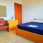 Fronte Mare Riviera Del Conero, Wi-fi Gratuita, 3 Camere, 10 Letti,
