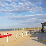 Fronte Mare Riviera Del Conero, Wi-fi Gratuita, 3 Camere, 10 Letti, * 法尔科纳拉·玛里提马