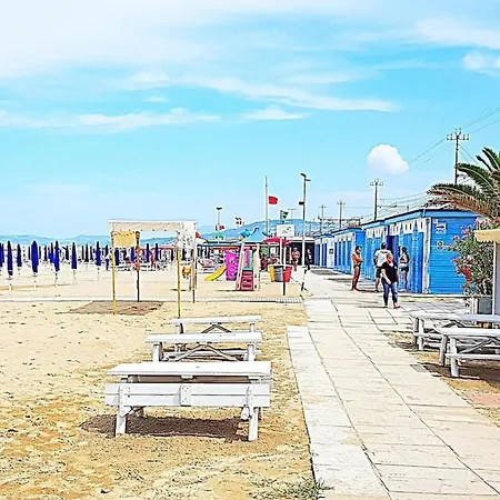 Fronte Mare Sea & Ancona-falconara Sea&business, Wi-fi Veloce, 3 Camere, 10 Letti Апартаменты *